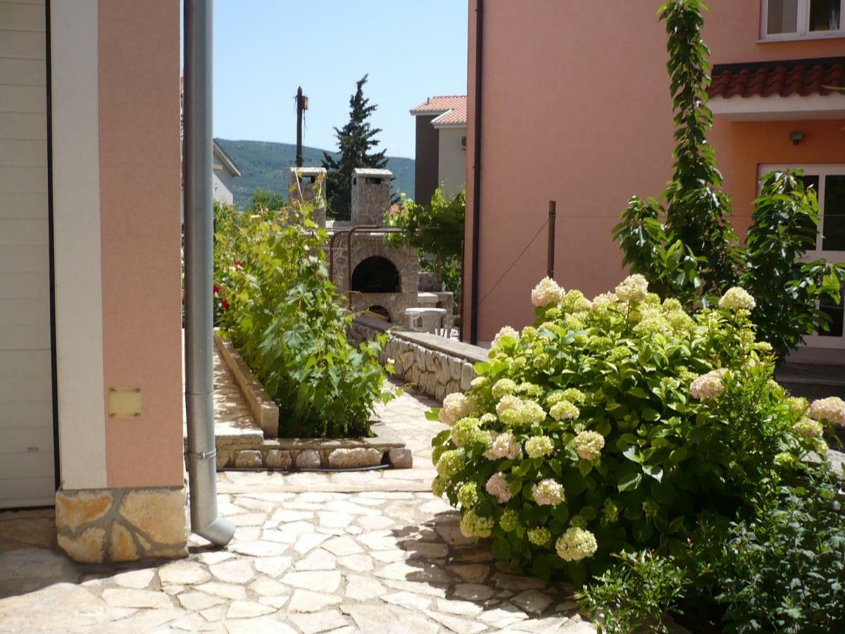Apartments Vitkovic Cres Exterior foto